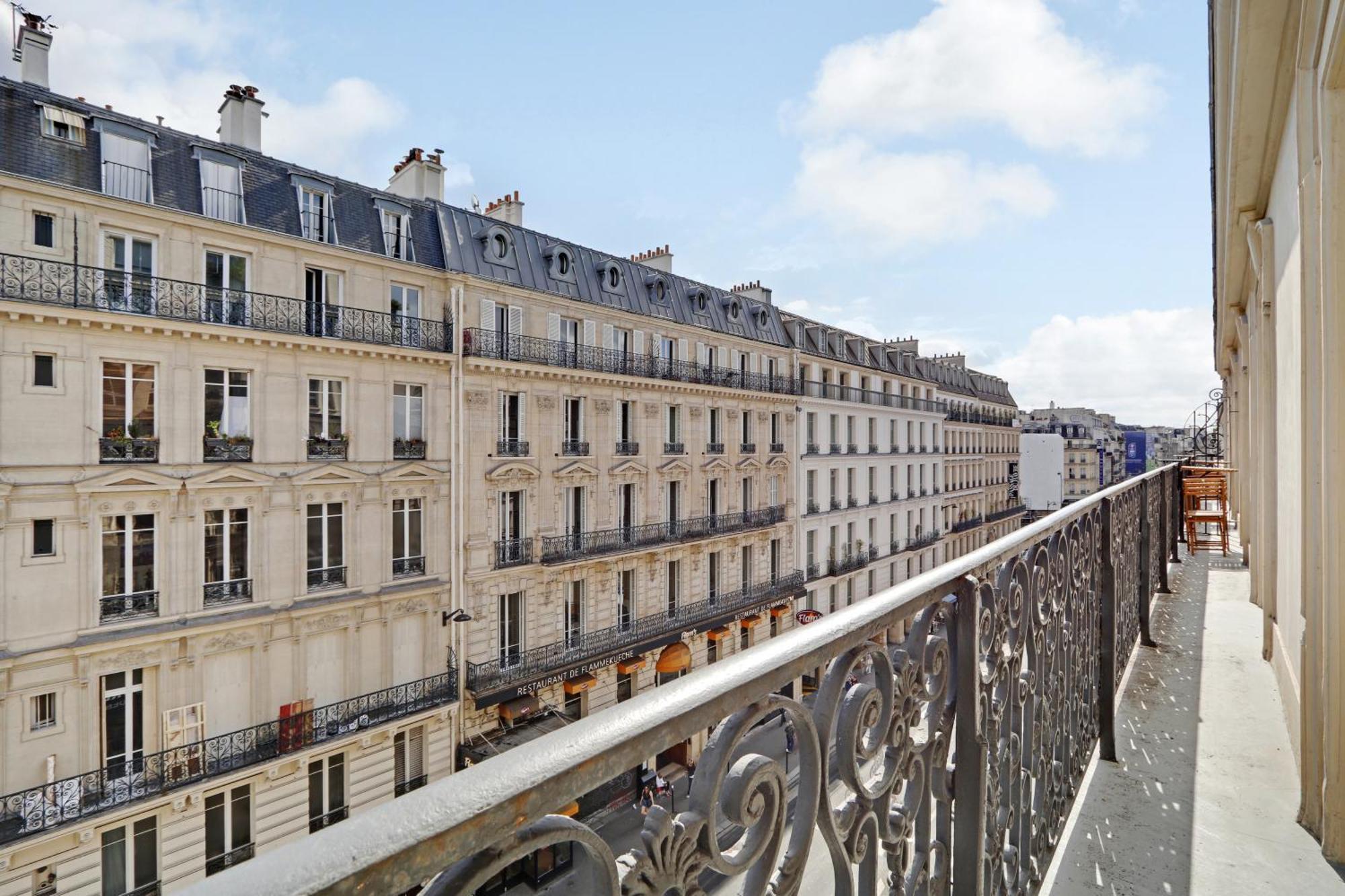 Paris Home Collection Serviced Apartments In Opera - Rue Saint-Lazare Экстерьер фото